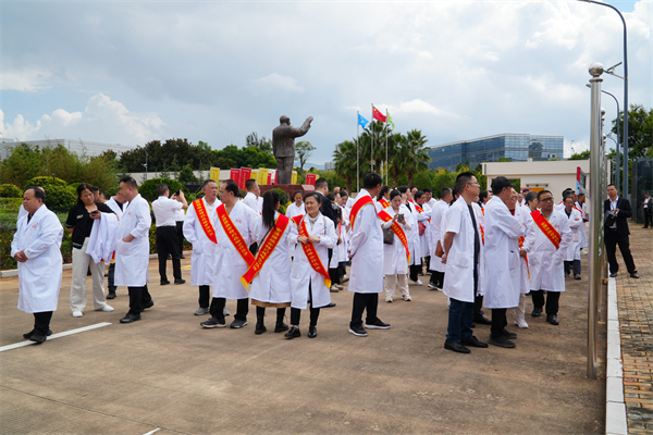 1760409682747266.jpg 3.jpg